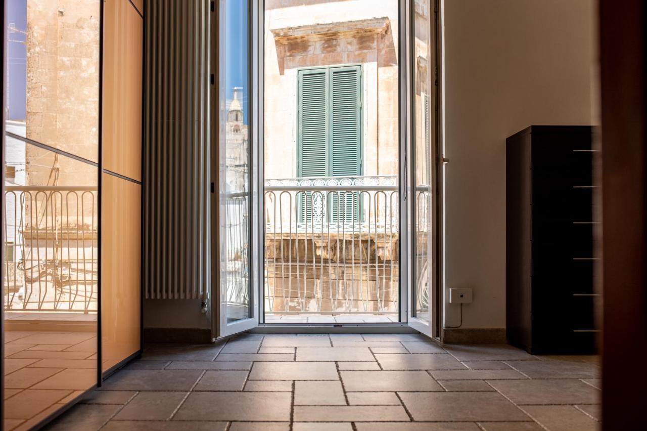 Vista Piazza Home & Solarium By Raro Villas Ostuni Bagian luar foto